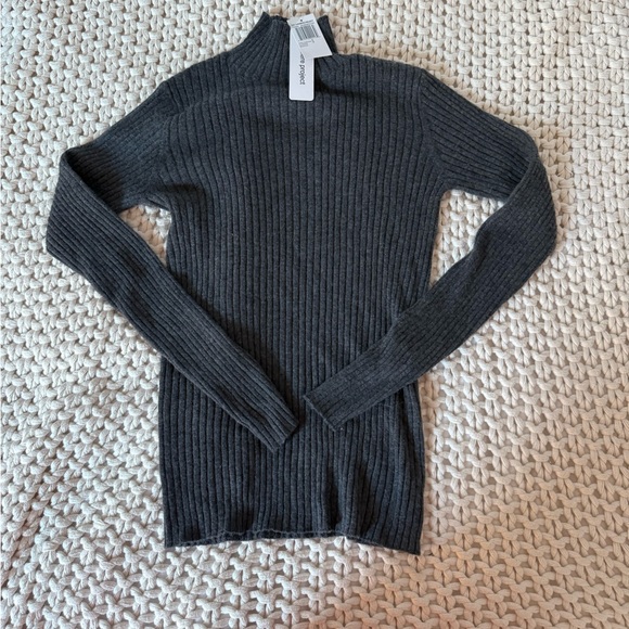 NWT Cashmere Project Ribbed Women Sweater - Picture 1 of 1